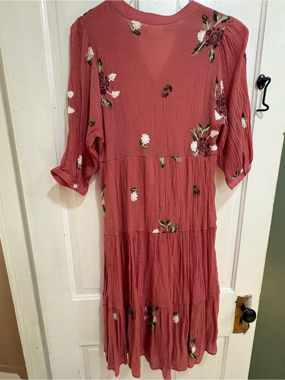 fig and flower Dusty Rose Floral Tiered Midi Dress - Picture 9 of 13